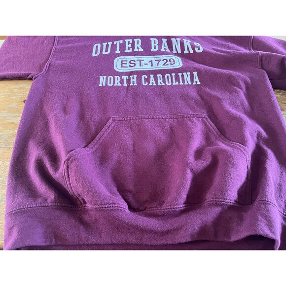 Outer Banks Hoodie Sweatshirt Adult Medium Gildan North Carolina NC OBX Maroon - Picture 3 of 9